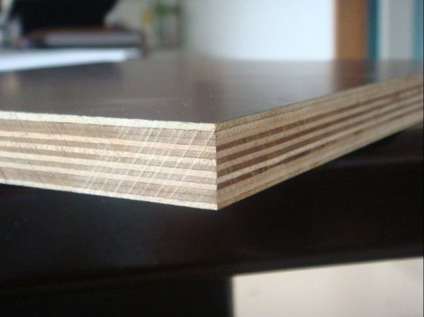 Ván ép phủ phim 15mm